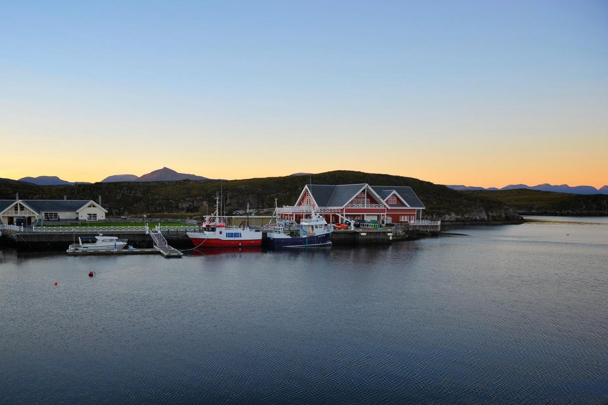 Atlantic Road Seaside Housing Apartment Litlrossoya ภายนอก รูปภาพ