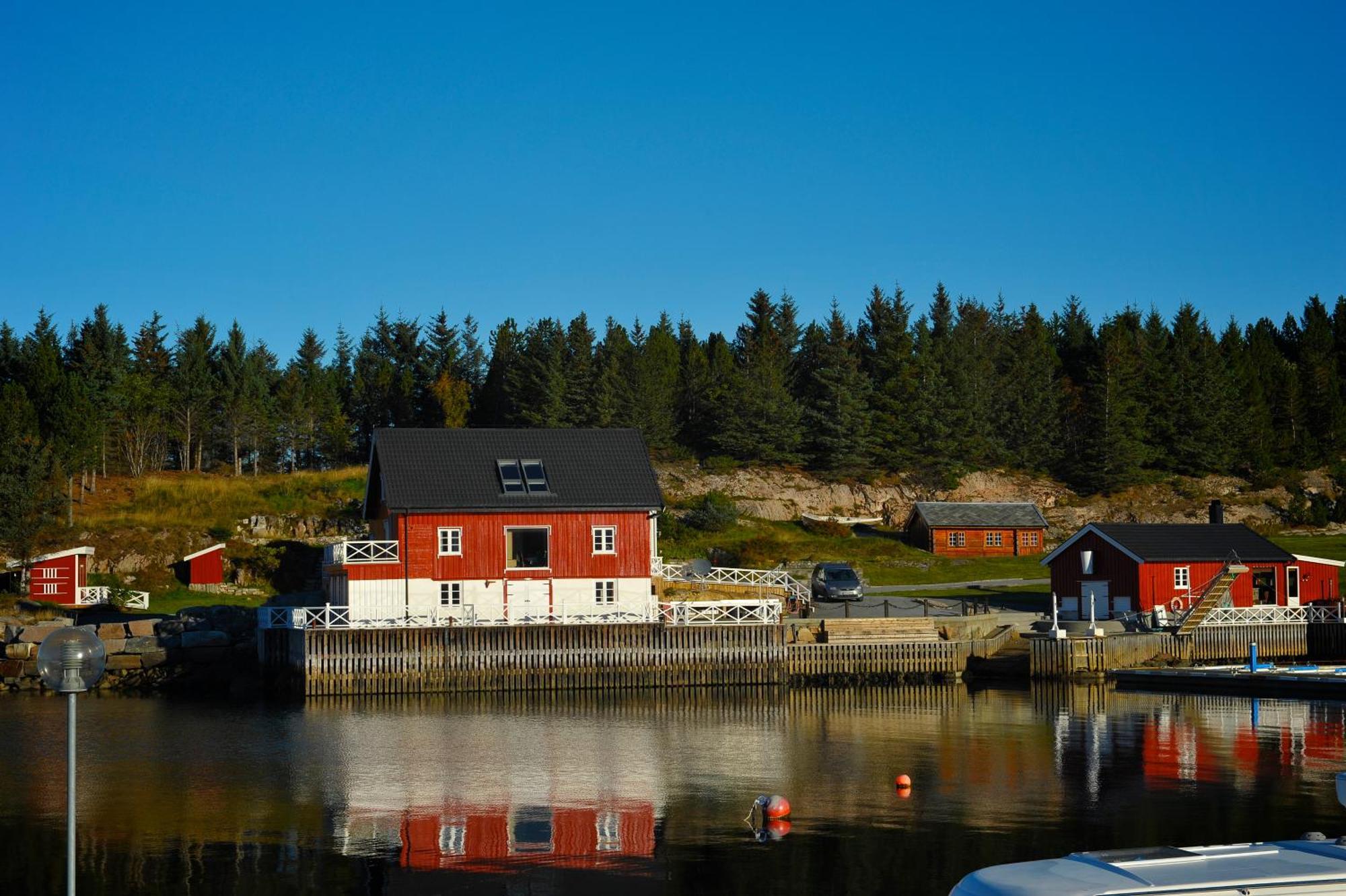 Atlantic Road Seaside Housing Apartment Litlrossoya ภายนอก รูปภาพ